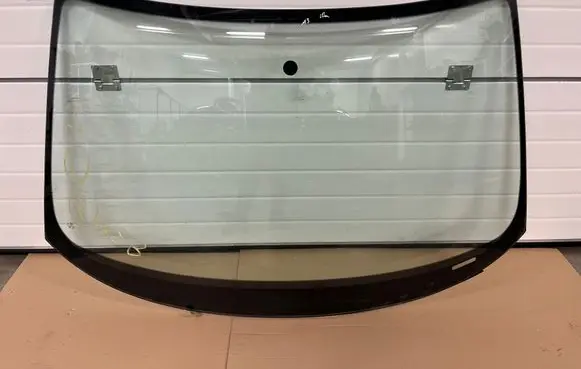 Audi A3 S3 8P Front windscreen/windshield window 
