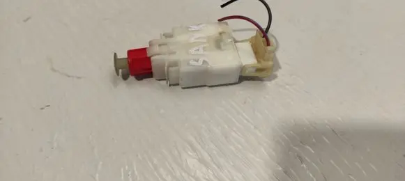 Clutch pedal sensor