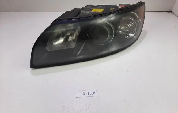 Volvo V50 Headlight/headlamp 30678916