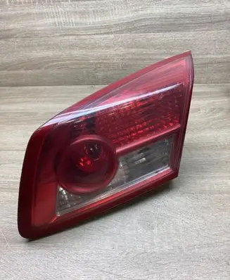 Renault Vel Satis Tailgate rear/tail lights 8200384034 8200014363 RIGHTSIDE