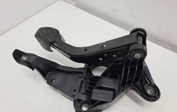 Skoda Fabia Mk3 (NJ) Brake pedal 6C1721058D