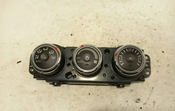 Mitsubishi Outlander Climate control unit 7820A082XC 3863244 0J05A