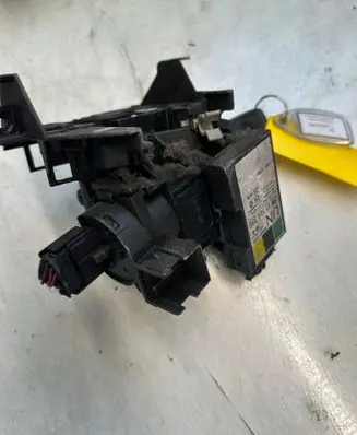 Opel Meriva A Ignition lock