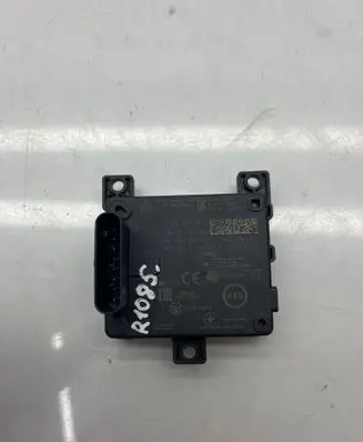 Volkswagen Golf VIII Distronic sensor radar 0203306281 5WA907550 5WA907819