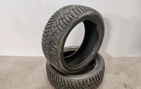 BMW 3 E90 E91 R17 winter/snow tires with studs 