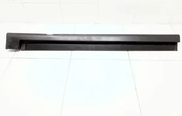 Citroen C6 Side skirt rear trim 9650947277