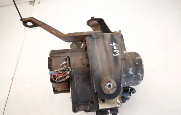 Toyota Avensis T250 ABS Pump 8954105073 89541-05073