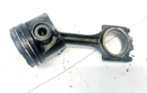 Volvo S60 Piston with connecting rod