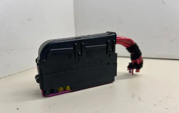Audi Q5 SQ5 Fuse module 8K0941824
