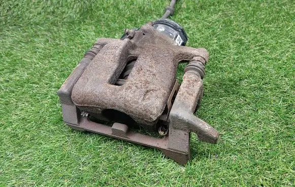 Audi A4 S4 B8 8K Rear brake caliper 32335478E