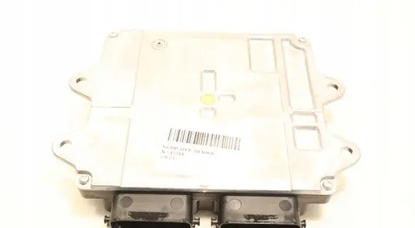 Mazda 3 II Engine control unit/module ECU E6T60571H4