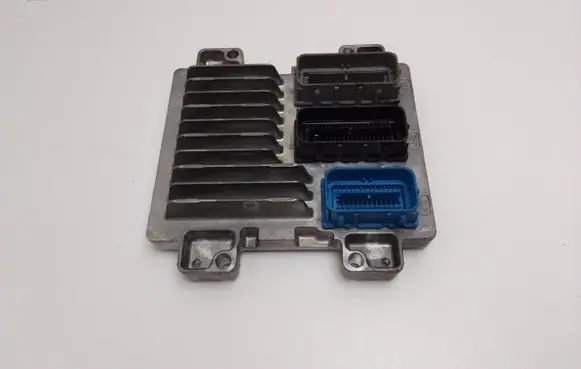 Opel Mokka X Engine control unit/module 12669749 86AB7RK16092LNK3