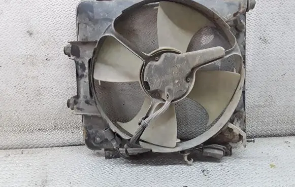 Electric radiator cooling fan