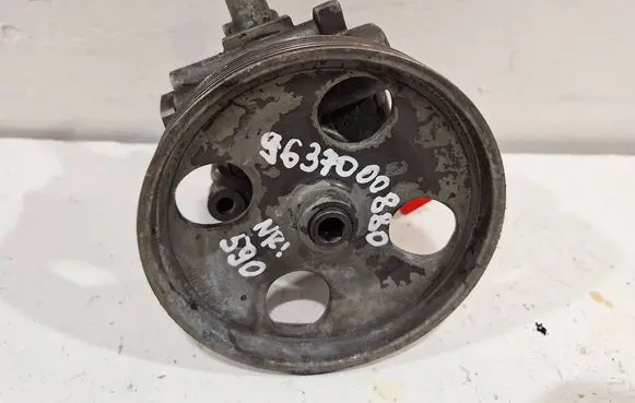 Citroen Berlingo Power steering pump 9637000880