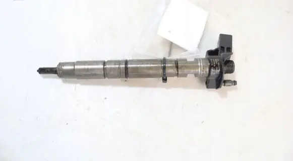 Audi A3 S3 8P Fuel injector 0445116030