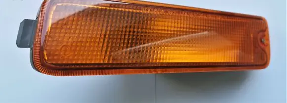 Mitsubishi Pajero Front bumper turn signal MR296603