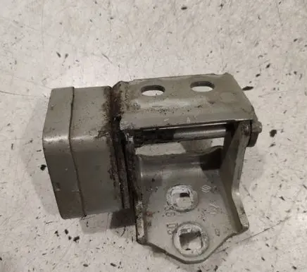 Renault Scenic II - Grand scenic II Rear door lower hinge