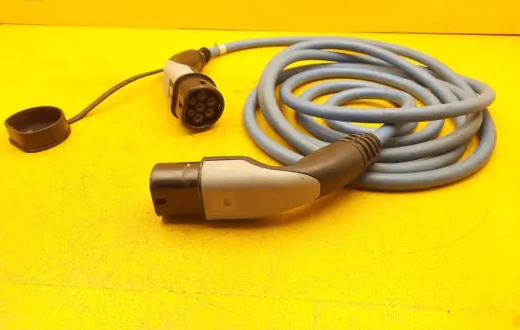 BMW i8 Electric car charging cable LC2ST323