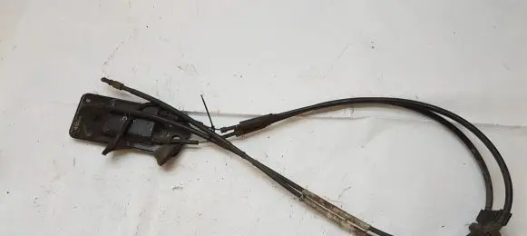 Handbrake/parking brake wiring cable