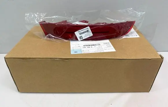 BMW X5 G05 Rear tail light reflector 8091921