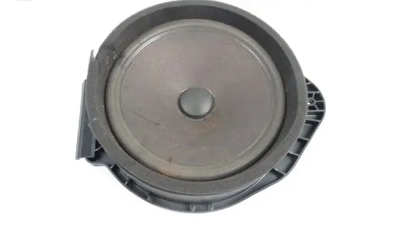 Chevrolet Malibu Front door speaker 22759390