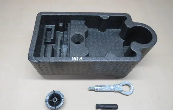 Opel Insignia A Tool box 22812898 329755060