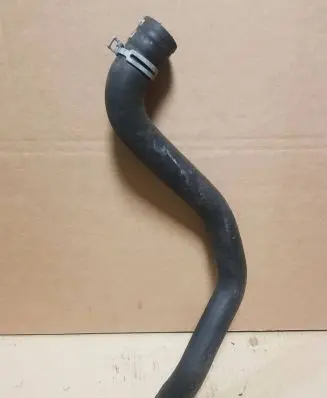 Renault Scenic IV - Grand scenic IV Engine coolant pipe/hose 215018135R