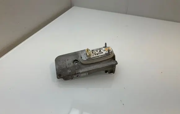 BMW 7 F01 F02 F03 F04 LED ballast control module 7339056