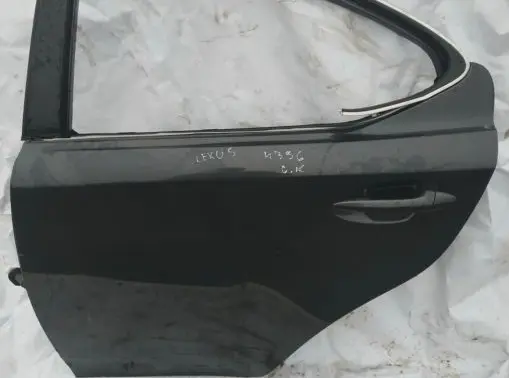 Lexus IS 220D-250-350 Rear door juoda