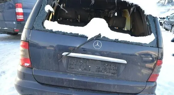 Mercedes-Benz ML W163 Tailgate/trunk/boot lid brak