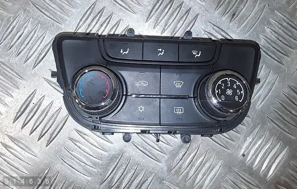Opel Zafira C Climate control unit a2c86871200