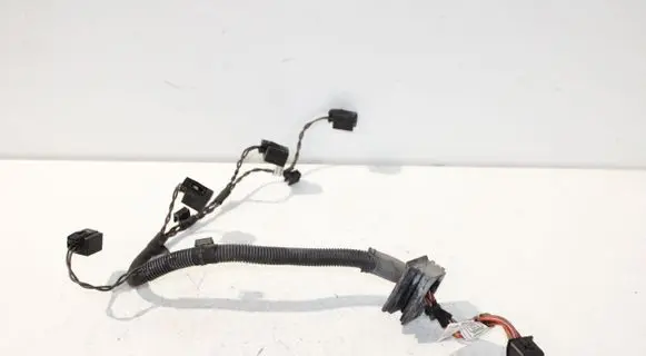 BMW 3 E90 E91 Fuel injector wires 7811188 7811187