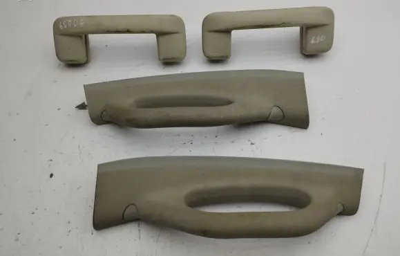 Chrysler Town u0026 Country V A set of handles for the ceiling 1AR40ES3AH 1AR41ES3AH
