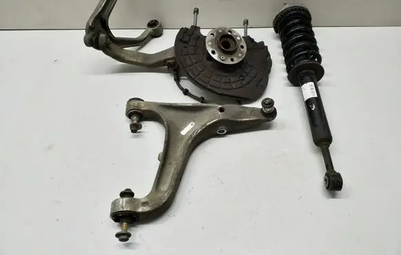 Maserati Ghibli Front suspension assembly kit set 670001806 06700088960 06700071790
