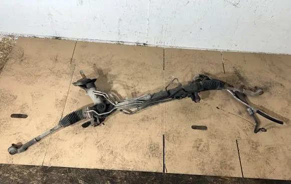 Ford Focus Steering rack 5M513200