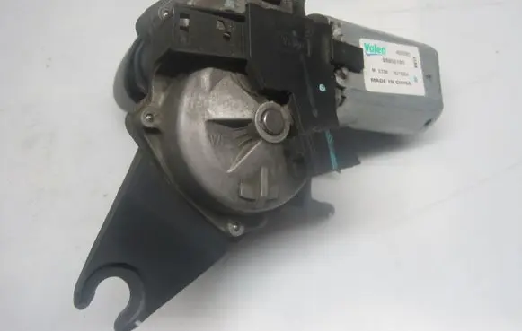 Opel Mokka X Rear window wiper motor 96955193