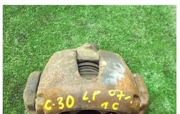 Volvo C30 Front brake caliper