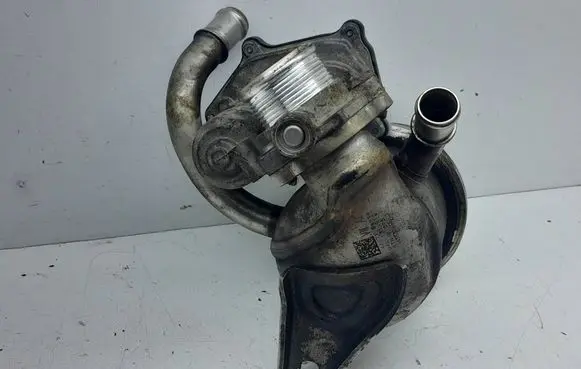 Volkswagen Golf VII EGR valve cooler 04L131512 04L131501 443330443
