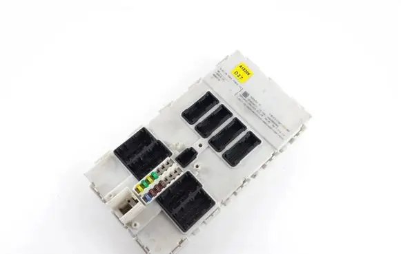 BMW 3 F30 F35 F31 Comfort/convenience module 9324781 61359324781 10681810