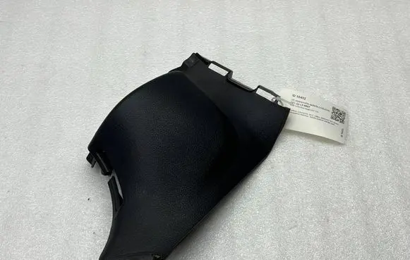 BMW 4 F36 Gran coupe (D)pillar trim (top) 7315109