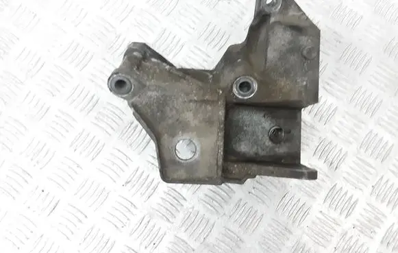 Volvo V70 Engine mounting bracket 6G926P096FC