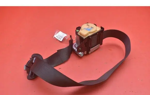 Opel Mokka Front seatbelt 95403054