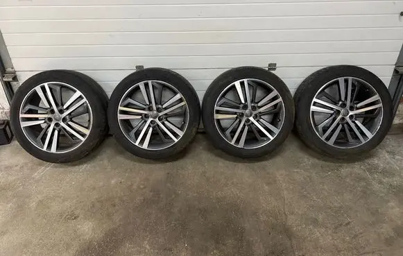 Audi Q5 SQ5 FY R20 alloy rim 80A601025AE