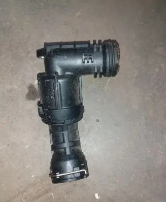Thermostat/thermostat housing