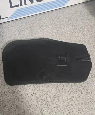 BMW 5 E39 Other trunk/boot trim element 8230959