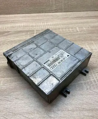 Audi A4 S4 B5 8D Engine control unit/module ECU 8D0907557C 0261203938 939