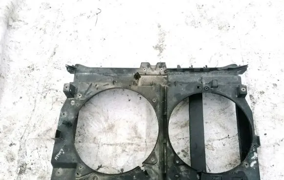 Peugeot 807 Radiator cooling fan shroud 1484092080