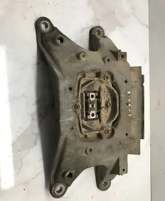 Audi A4 S4 B8 8K Engine mounting bracket 8K0399263K