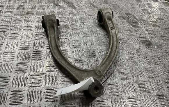 Mercedes-Benz C W205 Front upper control arm/wishbone 
