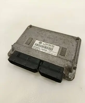 Volkswagen Polo Engine control unit/module 03E906033 3PE4340 5WP401634